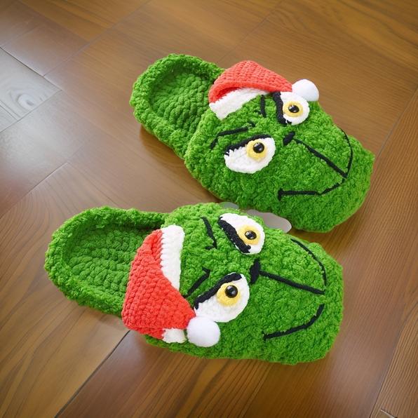 Chidren's Christmas Slippers Crochet Pattern Bundle, Merry Christmas Crochet Pattern, Xmas Slippers Crochet Pattern SVG16 CRO1910