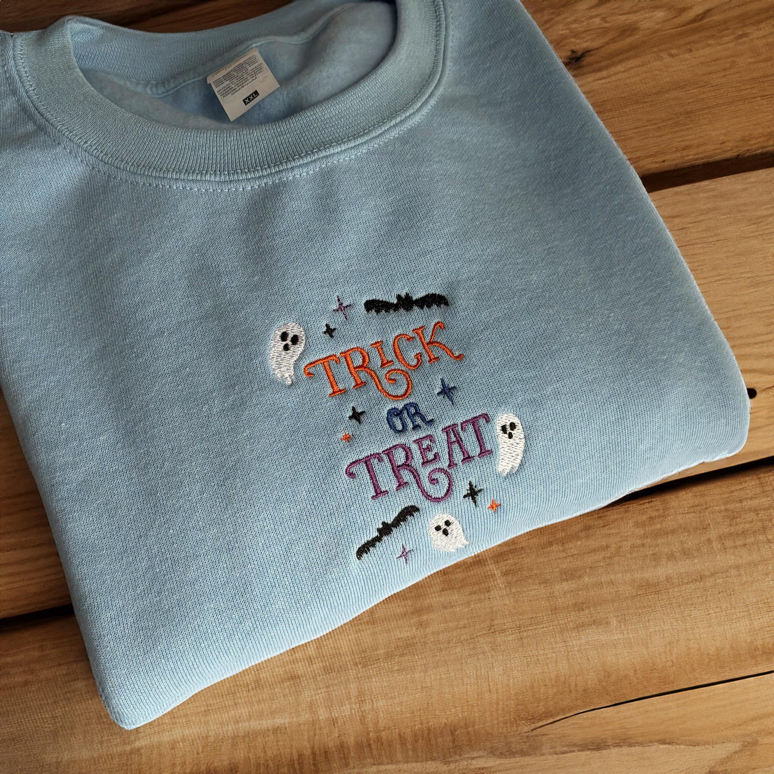 Trick or Treat Halloween Sweatshirt, Ghost Pattern, Bat Design, Sparkle Detail Halloween Girly, Embroidered Sweatshirt, Halloween Crewneck emha0709