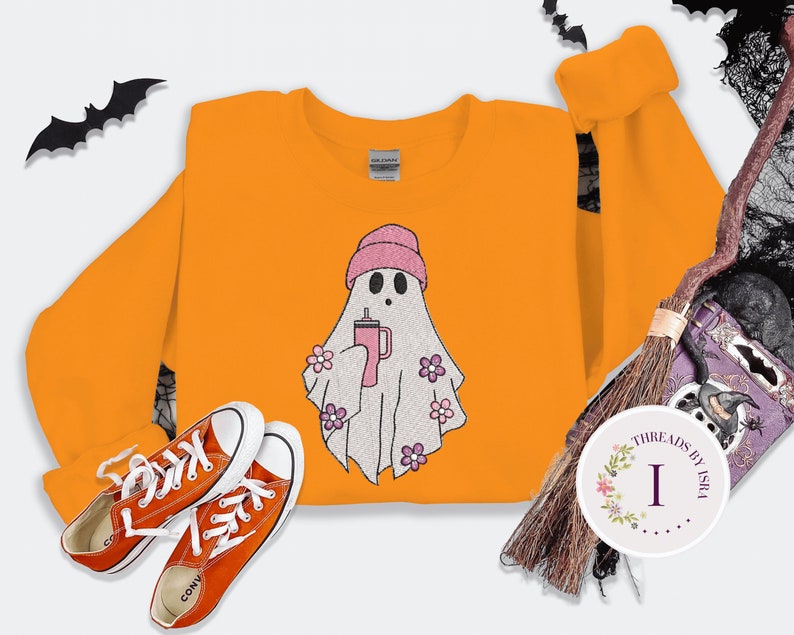 Ghost Cup Embroidered Sweatshirt, Embroidered Fall Sweatshirt, Ghost With Tumbler Sweatshirt, Halloween Crewneck, Spooky Season Pullover EM1709S