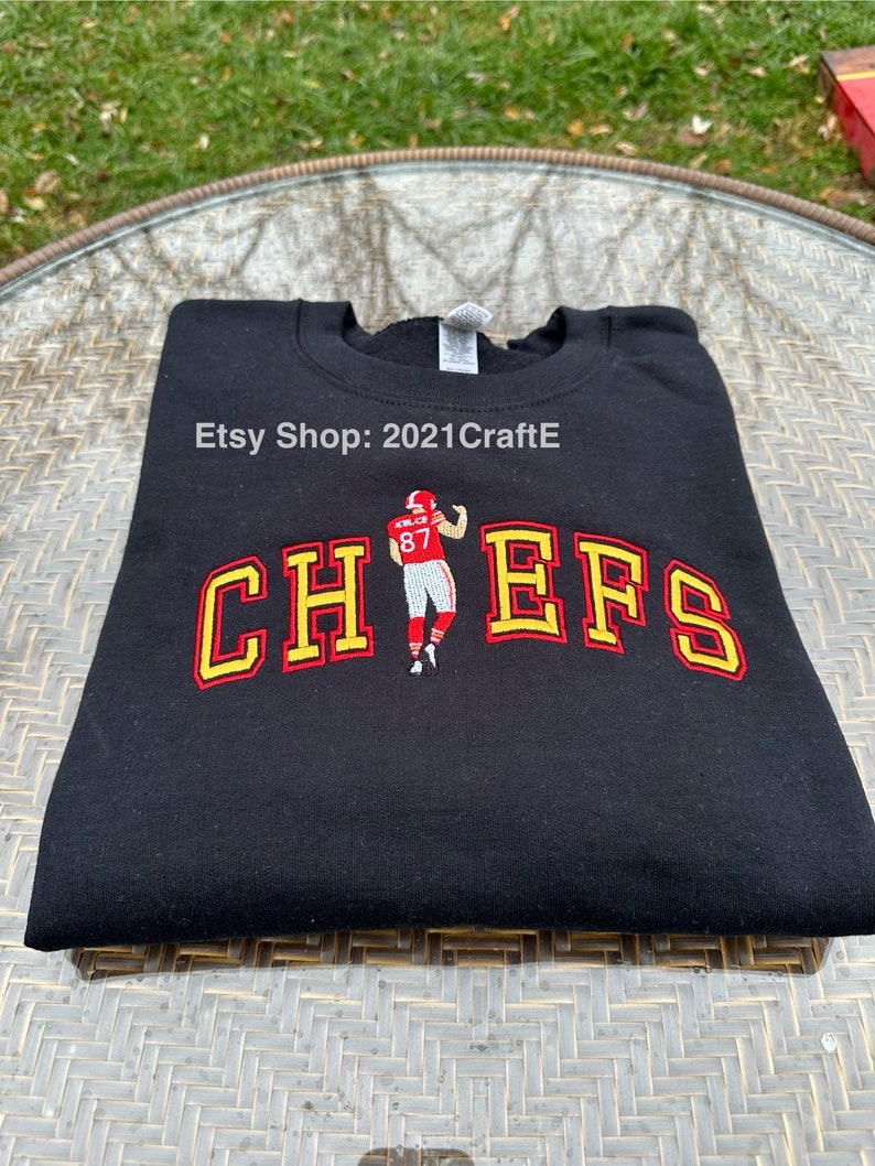 Chiefs Chris Jones Embroidered Crewneck Sweatshirt EMHA1009T