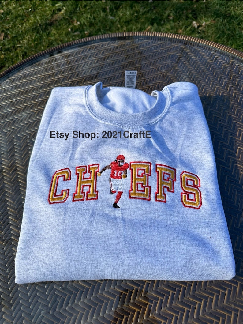 Chiefs Pacheco Embroidered Crewneck Sweatshirt EMHA1009T