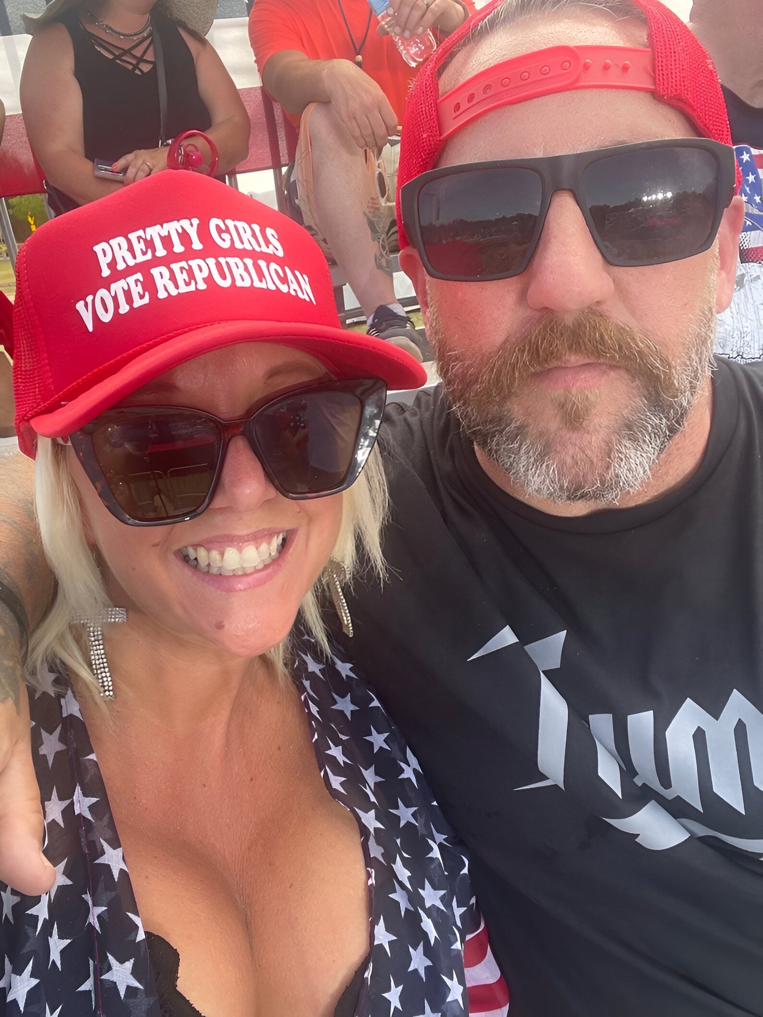 Pretty Girls Vote Republican Red Hat Tu2