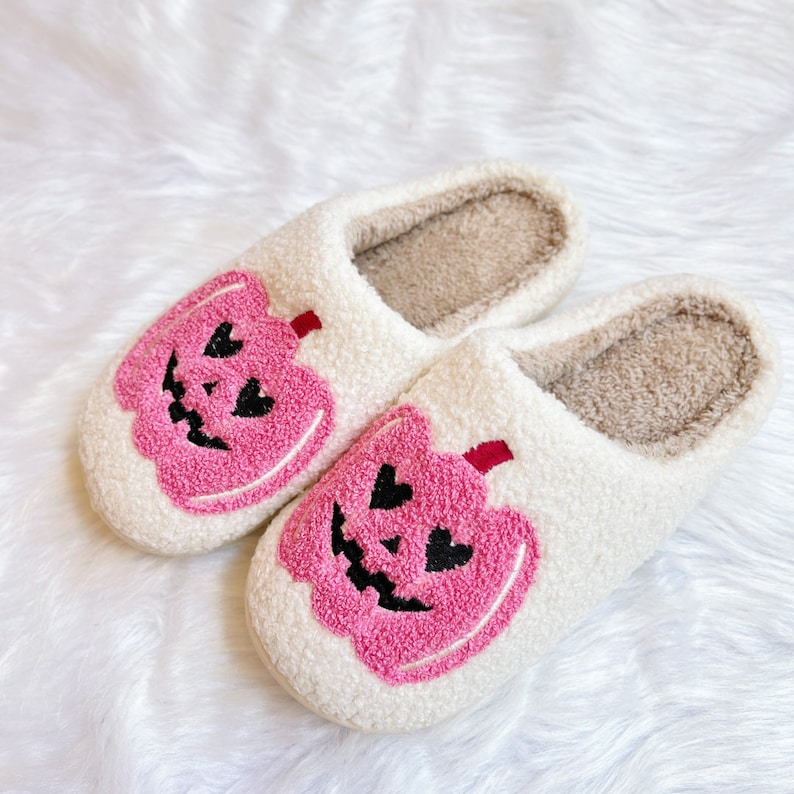 Pink Pumpkin Slippers|Pink Halloween|Halloween Slippers Girls|Fall Slippers|Pink Lover|Retro Halloween Slippers|Girly Halloween|Christmas SP0708 03