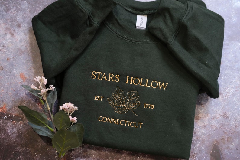 Sweatshirt Fall Sweatshirt Stars Hollow Crewneck Gifts for her Gifts for Friends Gifts for Best Friend Cozy Sweater EMHA0609