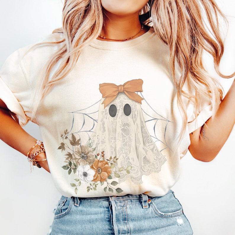 Halloween Lace Ghost T Shirt Spooky Coquette T-Shirt Girly Ghost Orange Bow T Shirt Lacey Ghost Tee s Spooky Season Top Outfit 
 TD1508 08