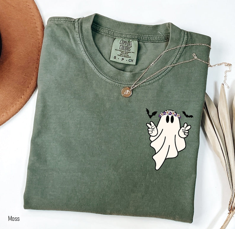 Hippie Ghost Shirt, Cute Ghost TShirt, Womens Halloween Shirt, Spooky Season Shirt, Halloween Gift, Cute Fall Shirt 
