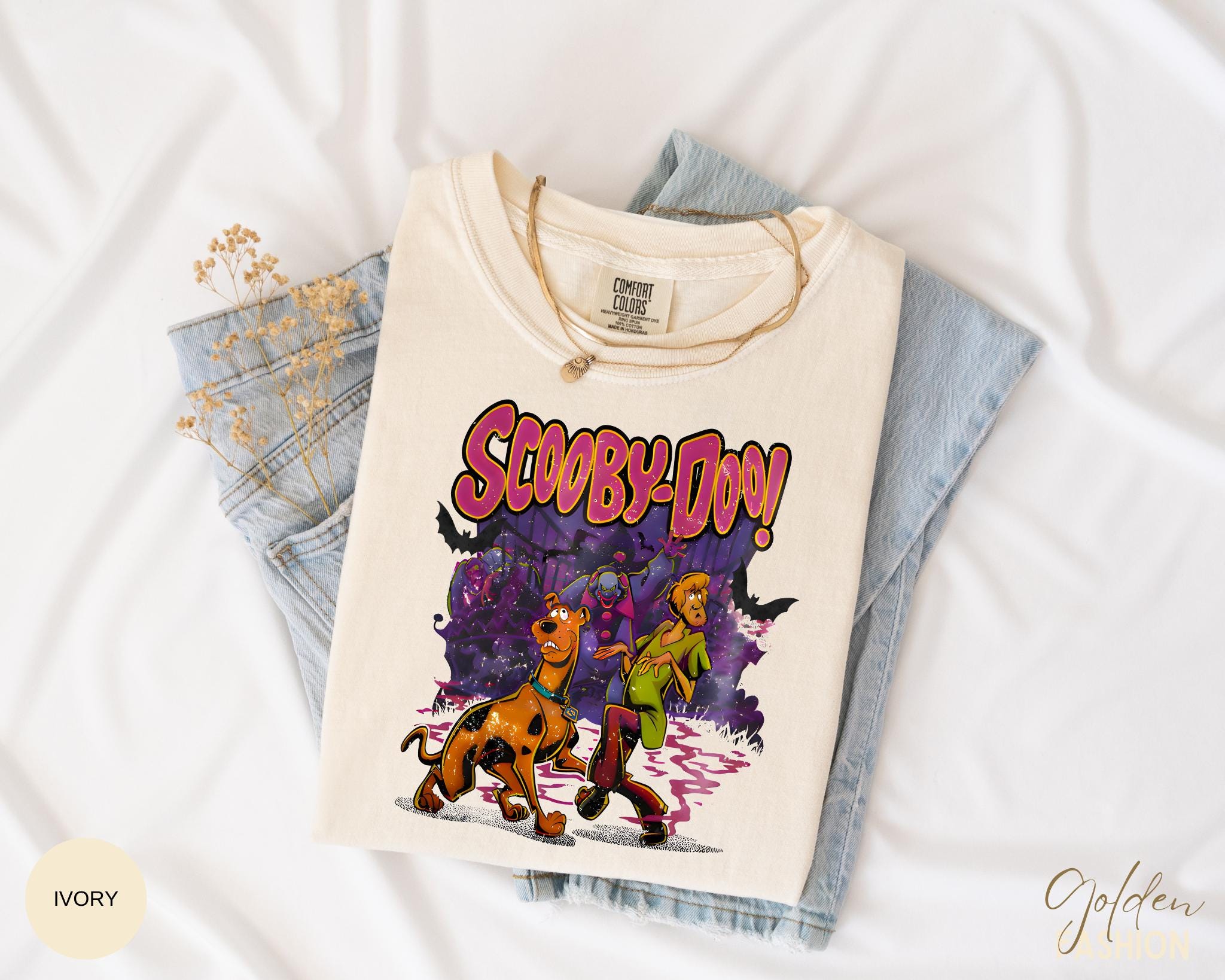 Scooby Doo Halloween Sweatshirt, Vintage Halloween Sweatshirt, Halloween Cartoon Shirt, Shagy Scary Costume, Horror Movie T-shirt, B0440 HW2208 03