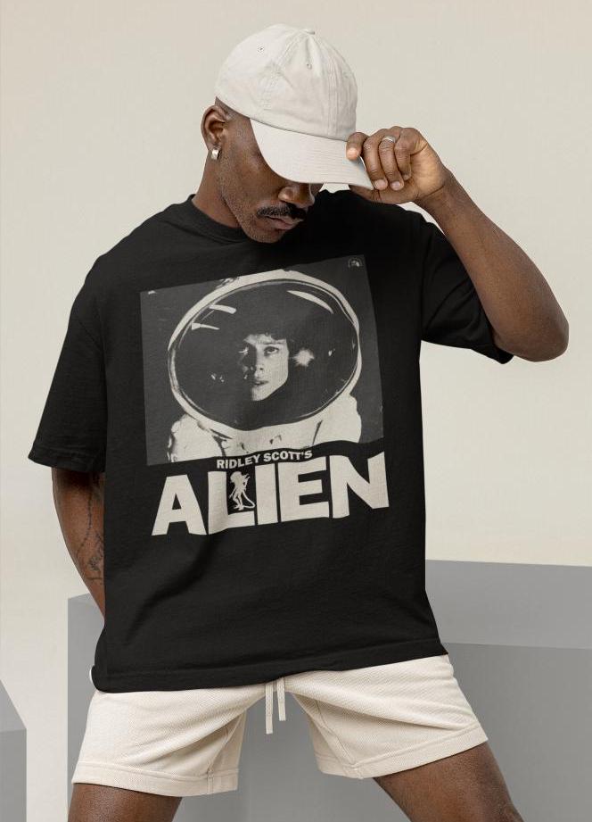 Vintage Alien Movie 1979 Shirt -Alien Movie Tshirt,Alien Movie T shirt,Alien Movie Merch,Vintage Horror Movie Shirt,Retro Horror Movie Shirt HWN2008 03