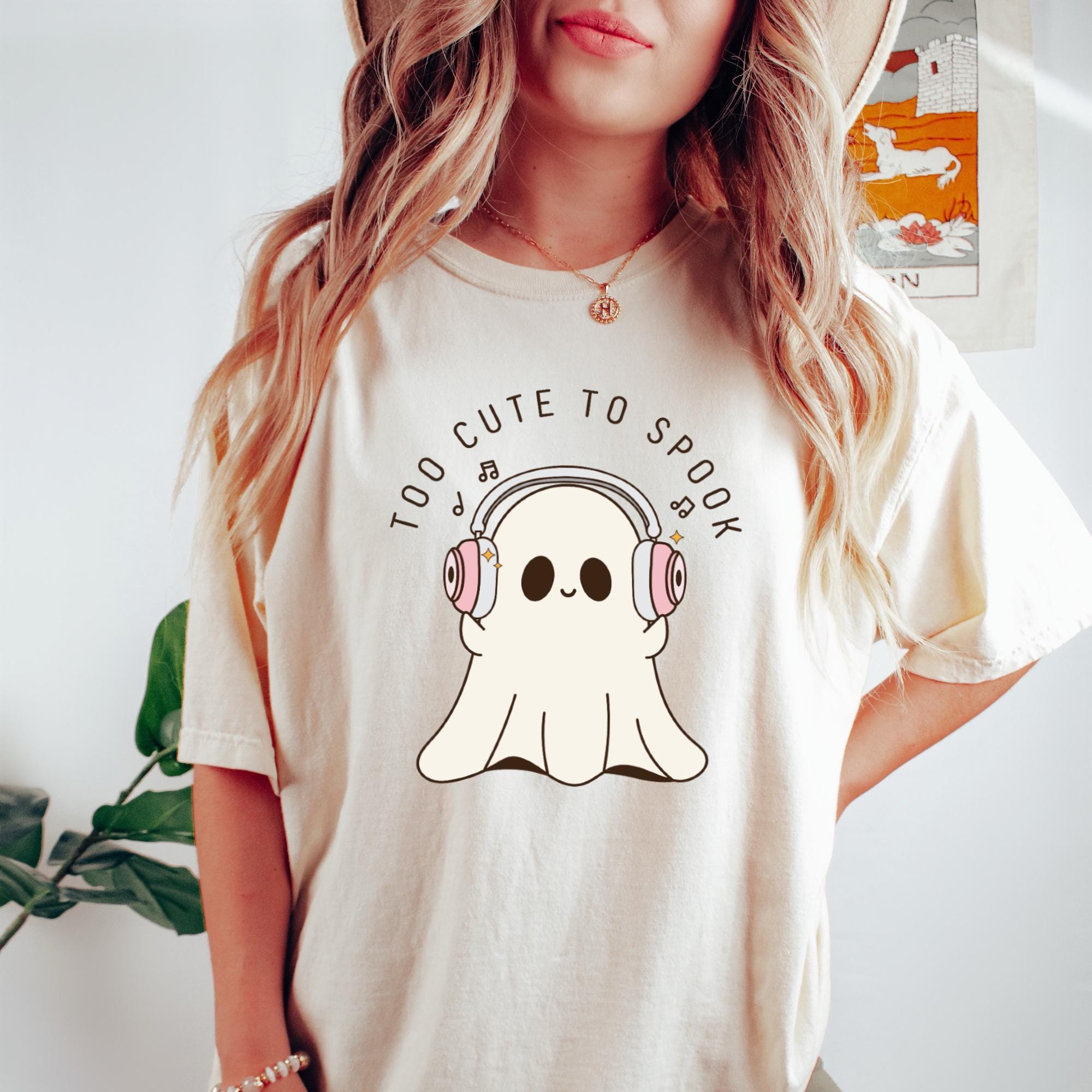 Cute Ghost Shirt, Too Cute to Spook Shirt, Ghost with Headphones, Music Lover Ghost Shirt,Halloween Ghosts Shirt, Vintage Ghost Shirt,Boujee ghost Shirt HW1908 18