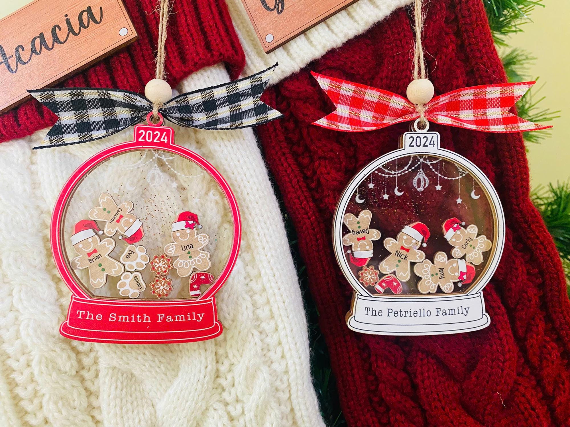 Personalized Gingerbread Family Ornament, Custom Family Christmas Ornament 2024, 4D Shake Customized Cookie Gingerbread Family Ornament Gift ORN0810