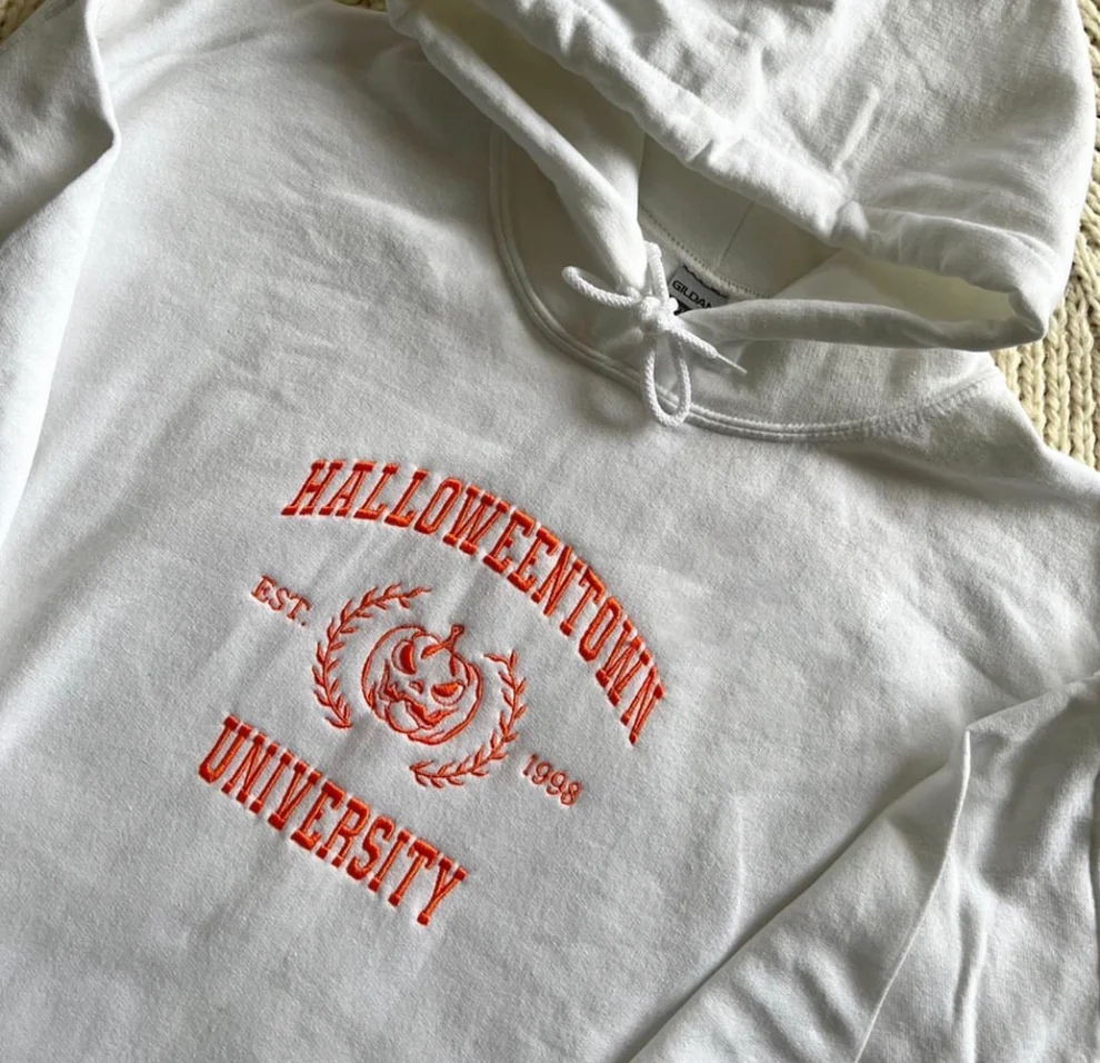 Halloweentown Hoodie EMHA2408