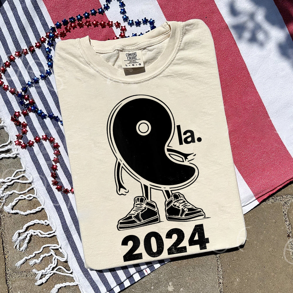 Kamala Shirt, Comma La Shirt, Kamala Harris Tee, Presidental Election 2024 Tee,Female President,Kamala Rally Shirt V4,Support Kamala,Voting Tee