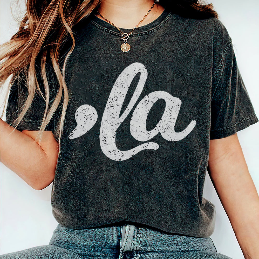 Kamala Shirt, Comma La Shirt, Kamala Harris Tee, Presidental Election 2024 Tee,Female President,Kamala Rally Shirt V8,Support Kamala,Voting Tee