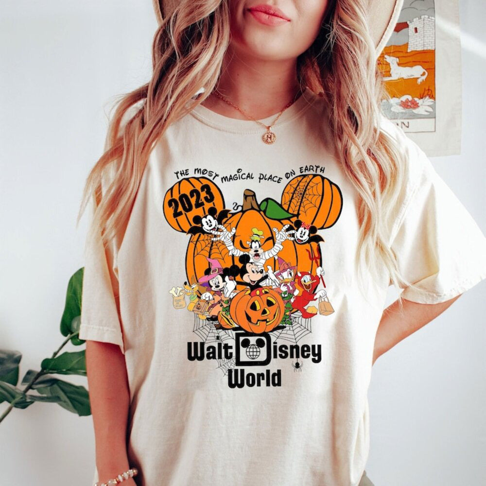 Vintage Walt Disney World Halloween Shirt, Disneyworld Halloween 2024 Shirt, Mickey And Friends Halloween Shirt,Disney Shirt HL23