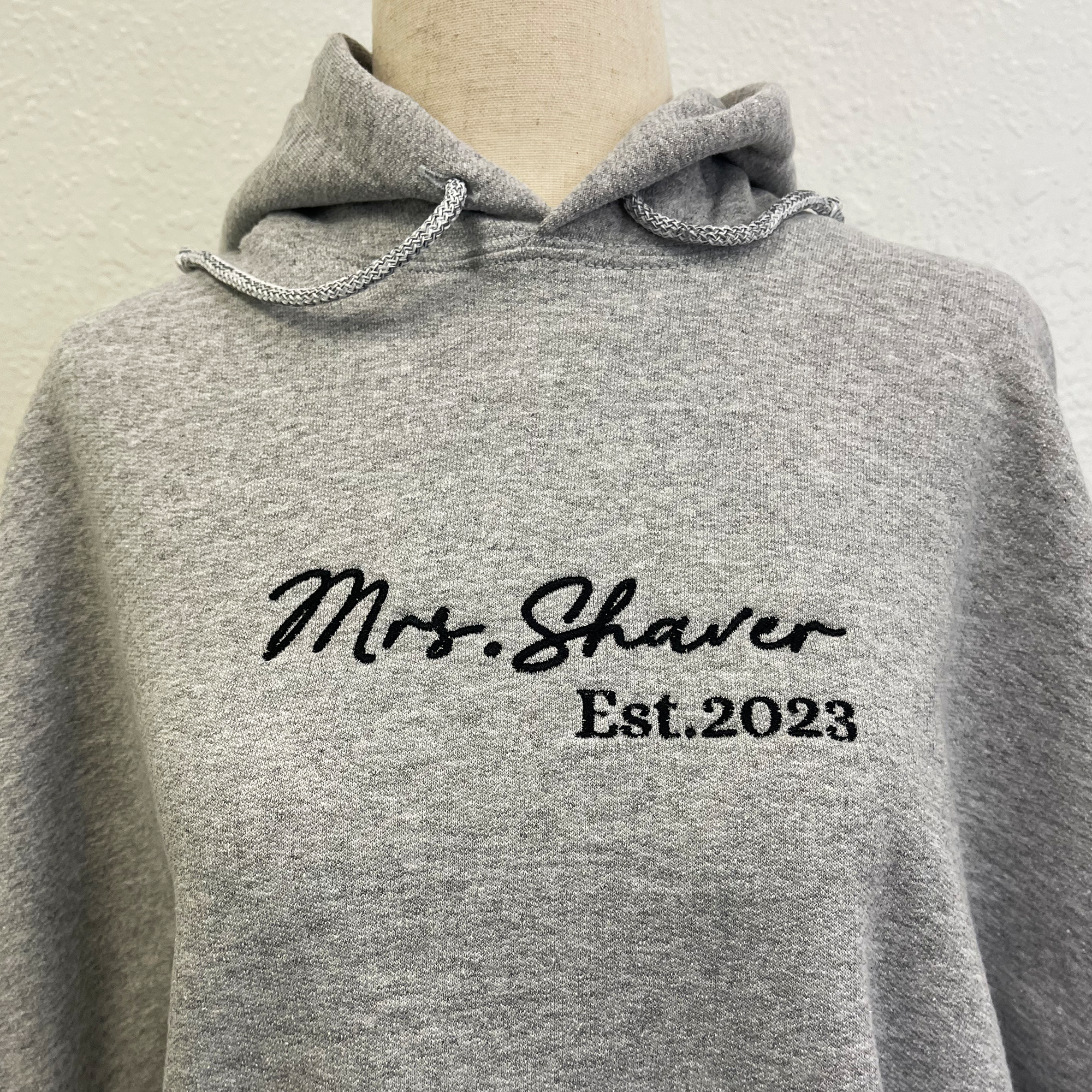 Customized Embroidered Wifey Hubby Sweatshirt, Wifey Hoodie Est 2024 Hoodie em4