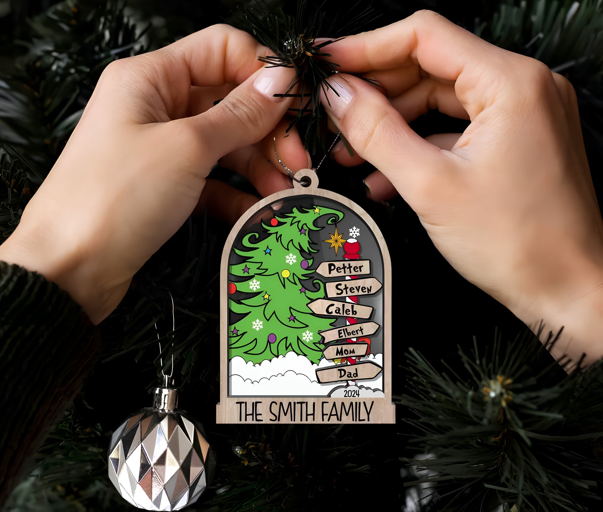Personalized Family Christmas Ornament 2024, Custom Family Name Christmas Ornament, Christmas Tree Decoration, Christmas Ornament Gift ORHA24