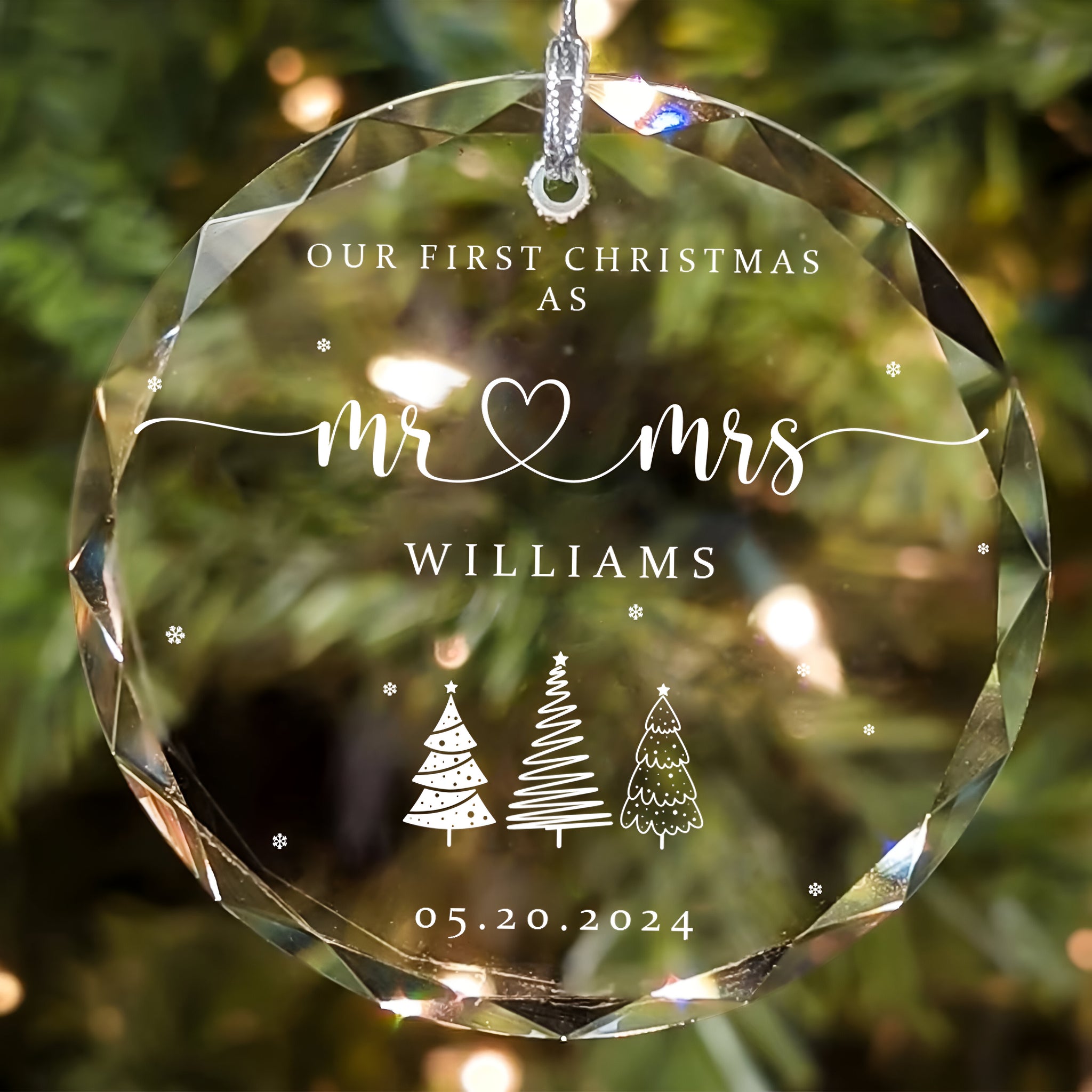 Personalized Mr and Mrs Christmas Ornament, Our First Christmas Married as Mr and Mrs Ornament, Newlywed Gift for Christmas, Wedding Gift Keepsake GX06-25 ORN2509