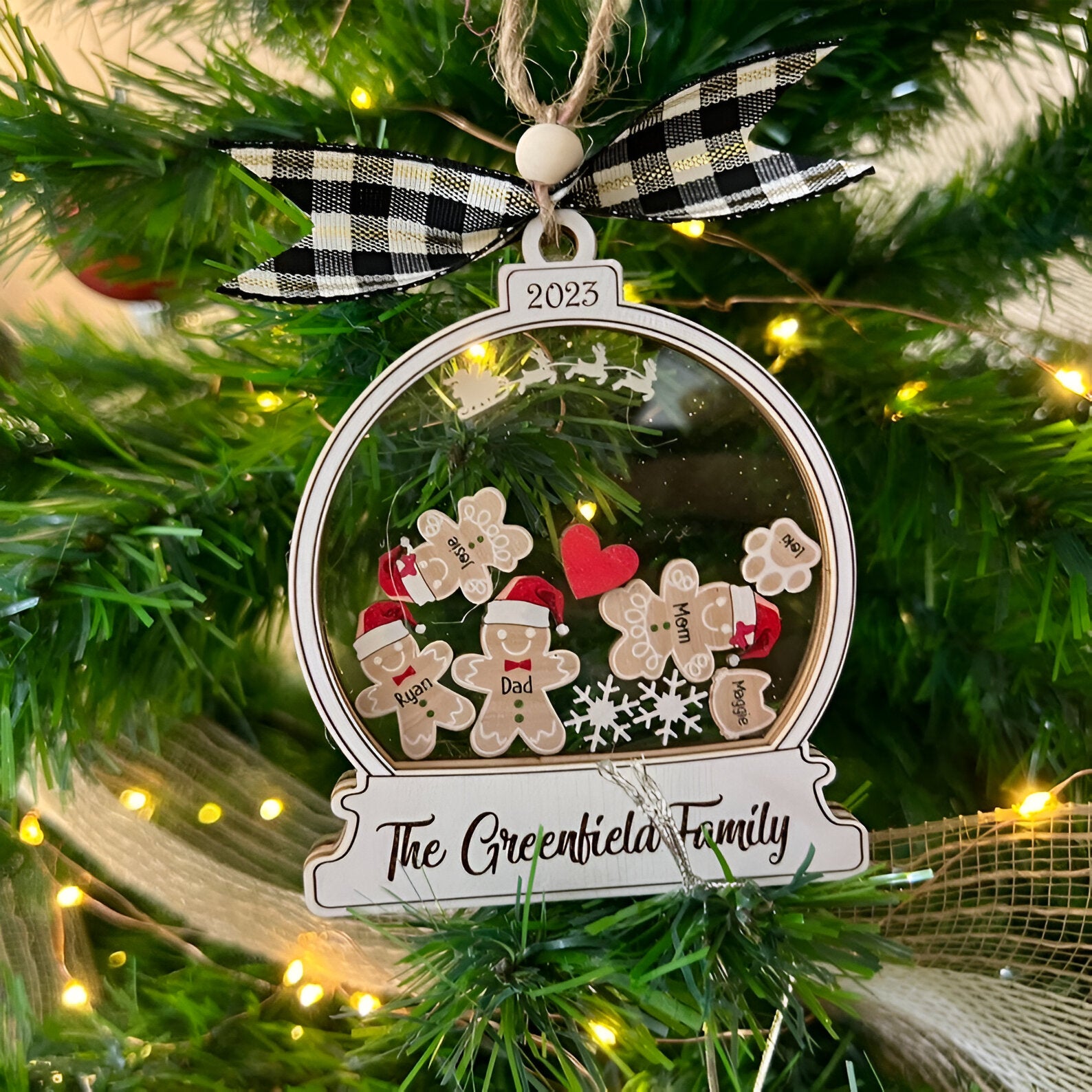 Personalized Gingerbread With Hat Family Christmas Ornament, Custom Family Ornament 2024, 4D Customized Cookie Ornament Gift for Christmas ORN2809