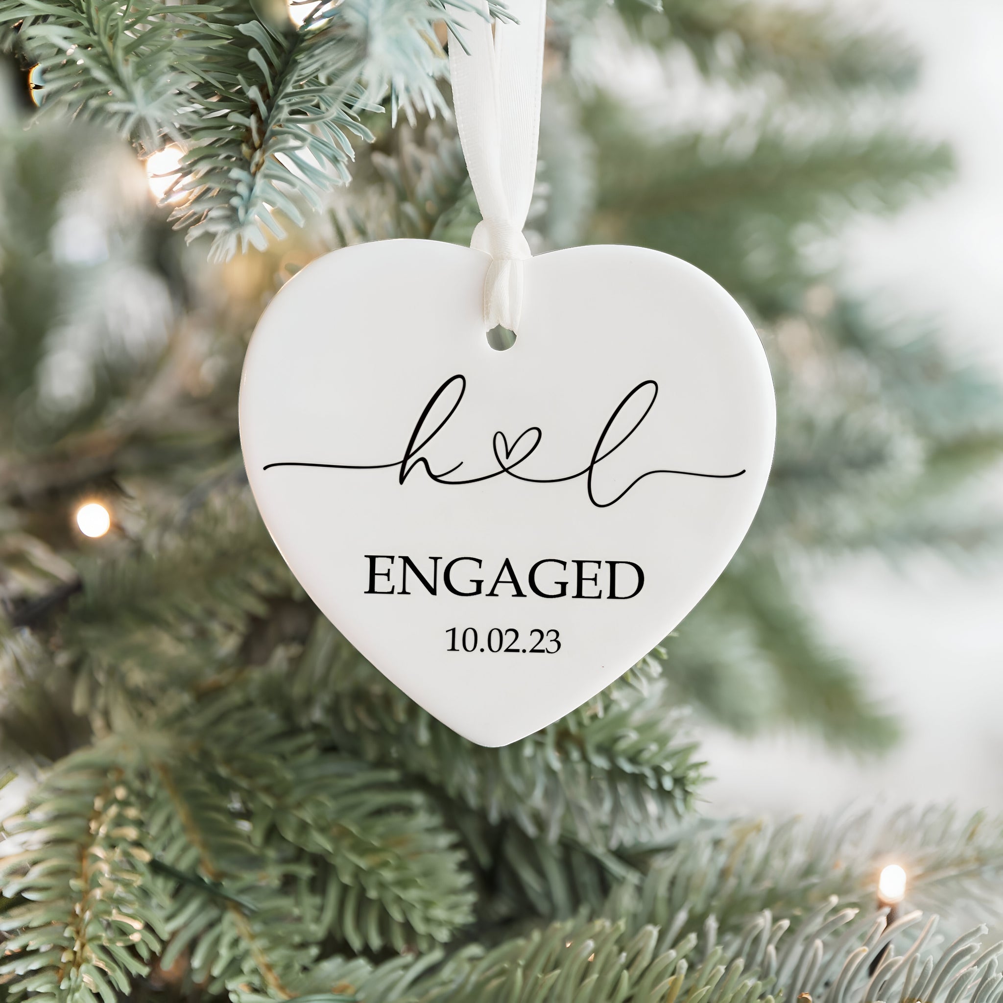 Personalized Married Ornament Wedding Gift, Wedding Date ornament, Heart Calendar, Anniversary Gift, Our First Christmas, Newlywed Gift, Wedding ORN2509