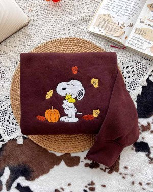 Snoopy Fall ? Embroidered Sweatshirt EMHA0509