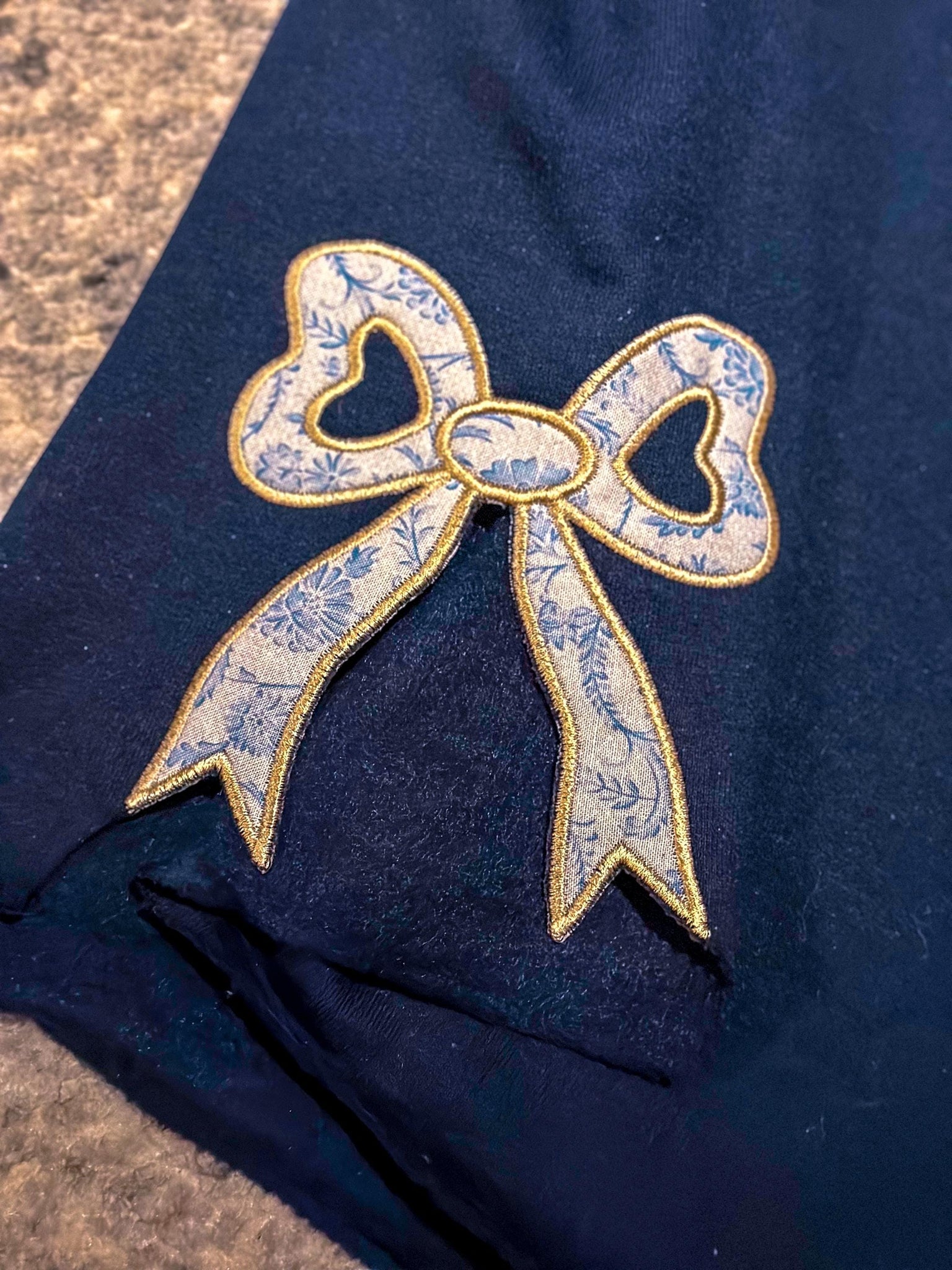 Southern Belle Side Bow Crewneck ESIBOW