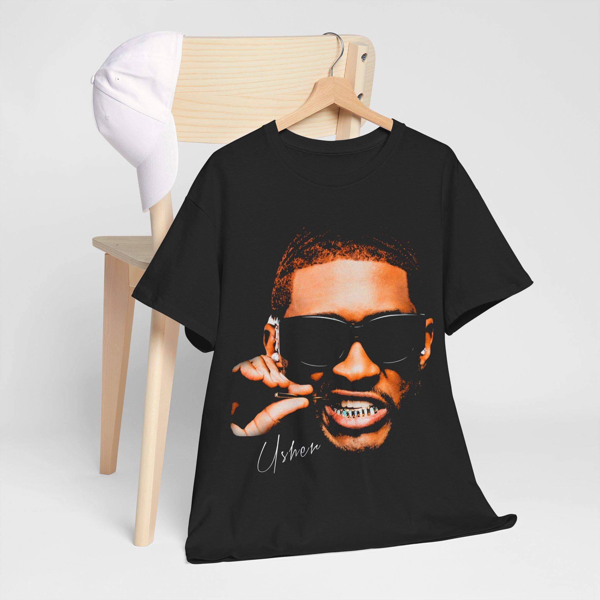 Usher, Usher Shirt, Usher Concert Shirt, Past Present Future Tour Shirt, Usher Concert Graphic Tshirt, Vintage Usher Tshirt, Usher Fans Club TMC