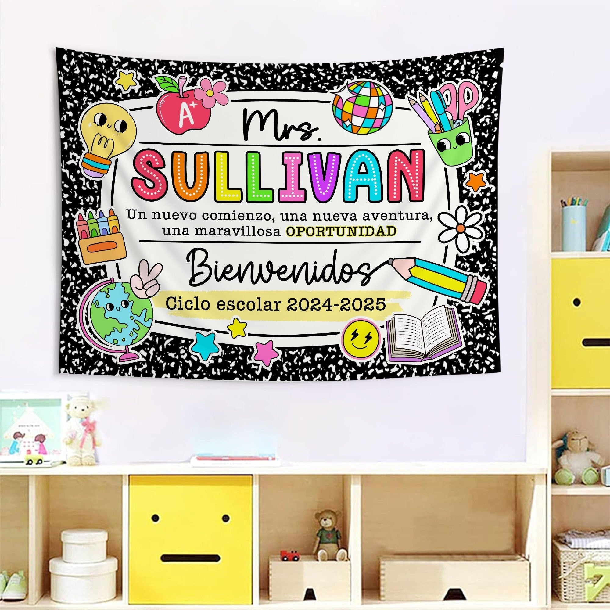 Welcome Classroom Wall Tapestry, Classroom Decor, Spanish Teacher Name Classroom Banner, Maestra Appreciation Gift, Bilingual Teacher Class TAPES1